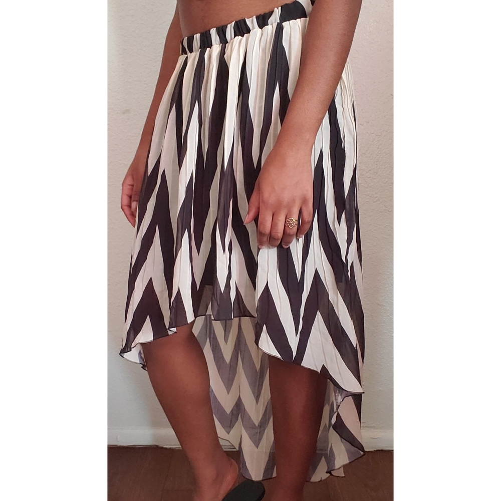 Charlotte Russe High Low Skirt